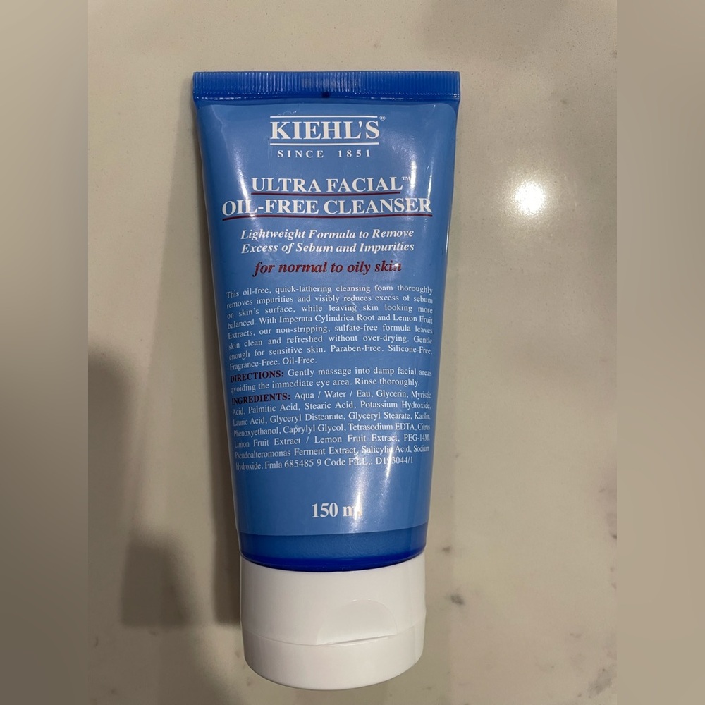Kiehl's Ultra Facial Oil-Free Cleanser